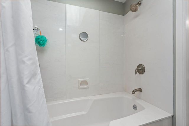 6445 Toribrooke Lane, Madison, WI 53719