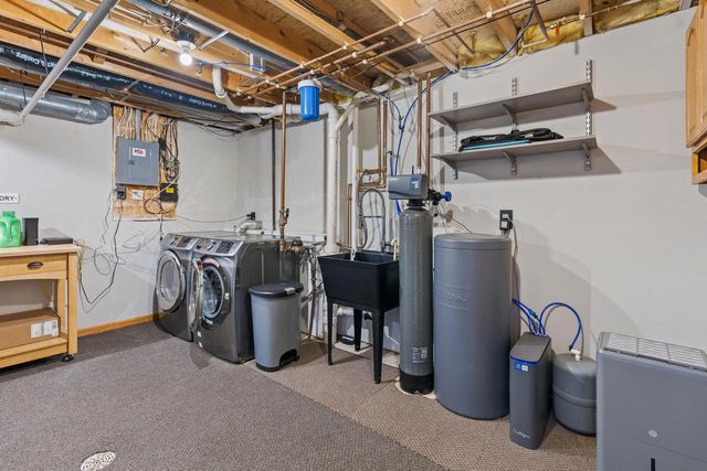 6445 Toribrooke Lane, Madison, WI 53719