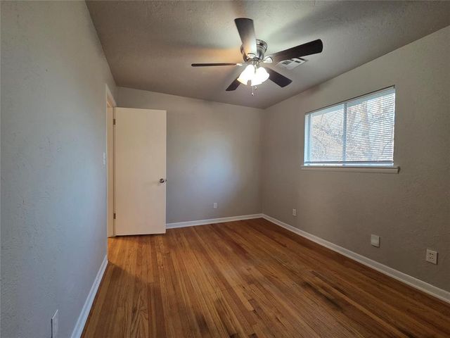 1917 Treat Drive, Oklahoma City, OK 73110