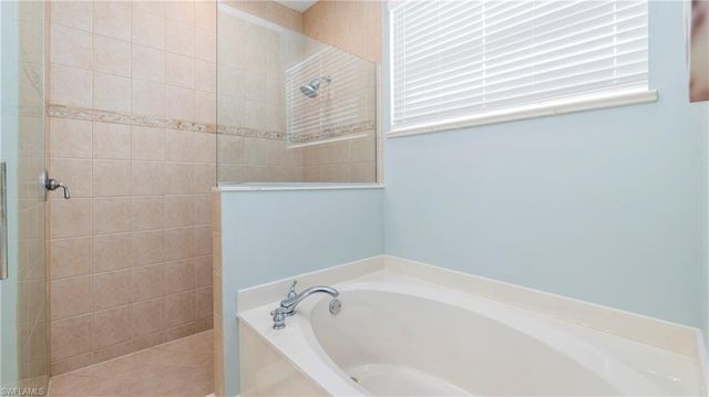 12911 Stone Tower LOOP, Fort Myers, FL 33913