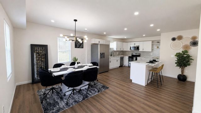 192 S Grener Avenue, Columbus, OH 43228