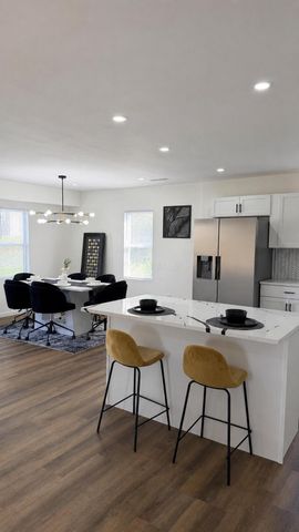 192 S Grener Avenue, Columbus, OH 43228