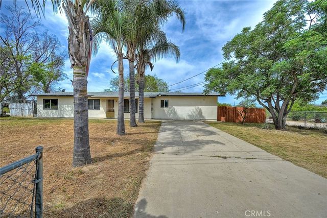 1226 Jay Bird Lane, Ramona, CA 92065