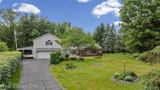 3708 Hideaway Court, Brighton, MI 48114