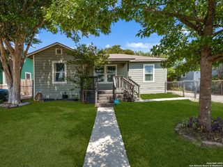 2335 Waverly Avenue, San Antonio, TX 78228