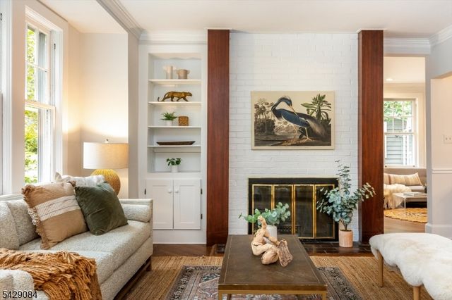 15 Bowdoin St, Maplewood Twp., NJ 07040