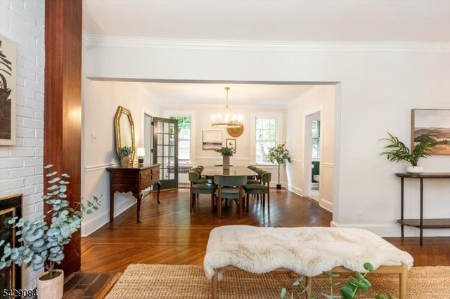 15 Bowdoin St, Maplewood Twp., NJ 07040