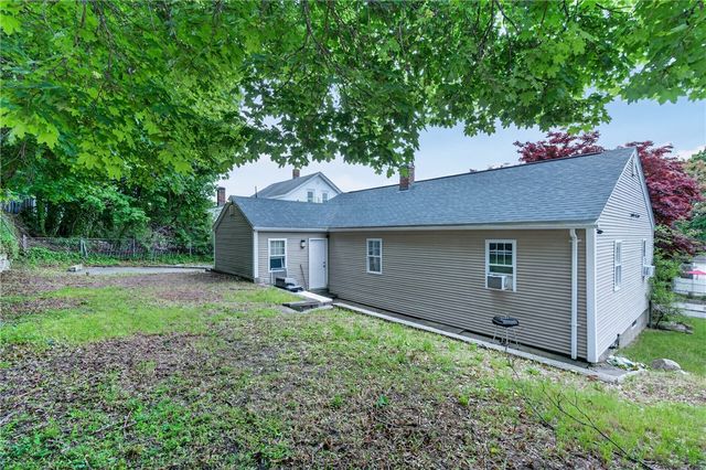 368 Hawkins Street, Providence, RI 02904