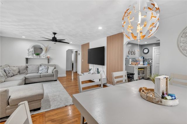 368 Hawkins Street, Providence, RI 02904