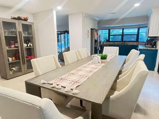 12305 Sawgrass Court, Wellington, FL 33414