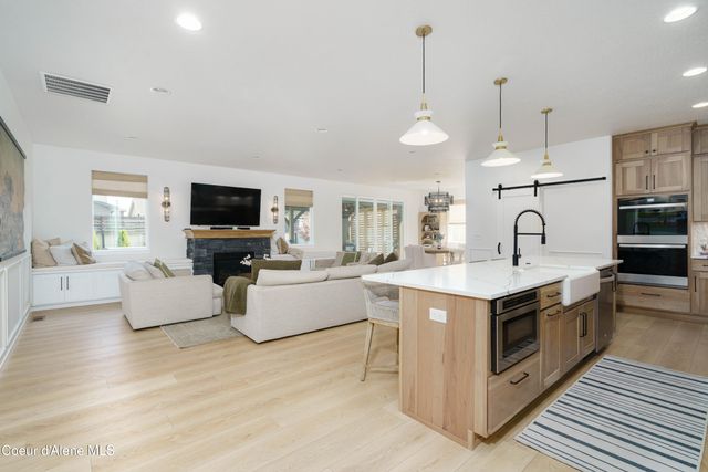 2260 W BASTIEN LOOP, Coeur D'alene, ID 83815