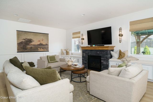 2260 W BASTIEN LOOP, Coeur D'alene, ID 83815