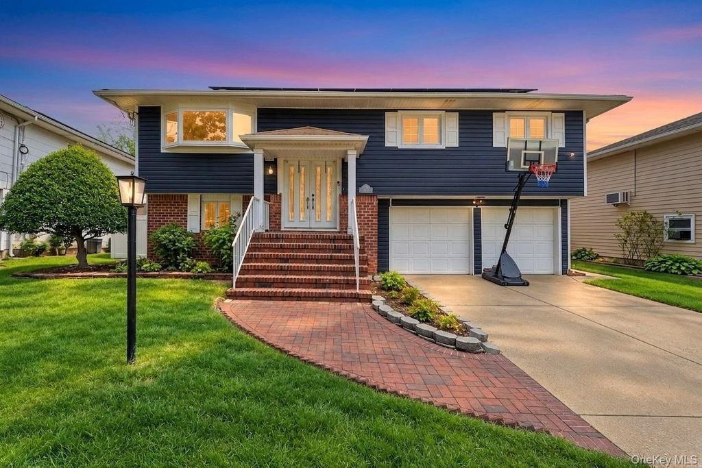 1020 Wood Park Drive, Baldwin, NY 11510 — exterior
