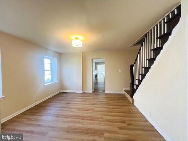 617 3RD ST, Beverly, NJ 08010