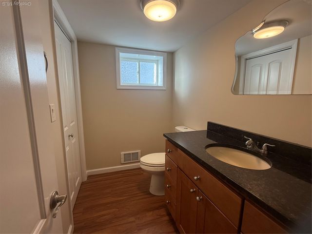 192 S Long Beach Rd, Rockville Centre, NY 11570