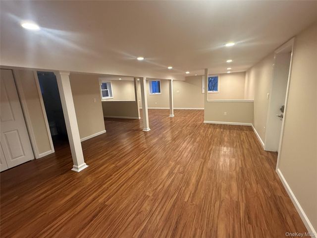192 S Long Beach Rd, Rockville Centre, NY 11570