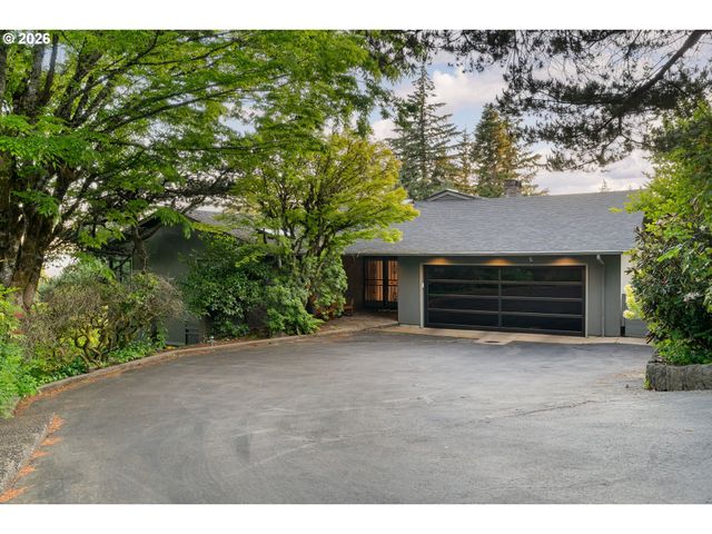 1550 Sw MITCHELL St, Portland, OR 97239