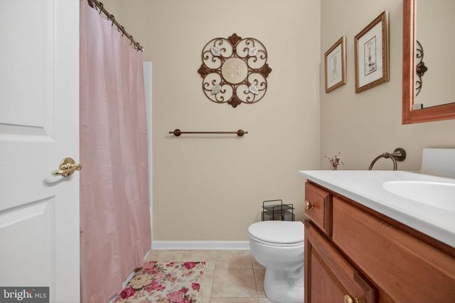 12 PELICAN PL, West Deptford, NJ 08086
