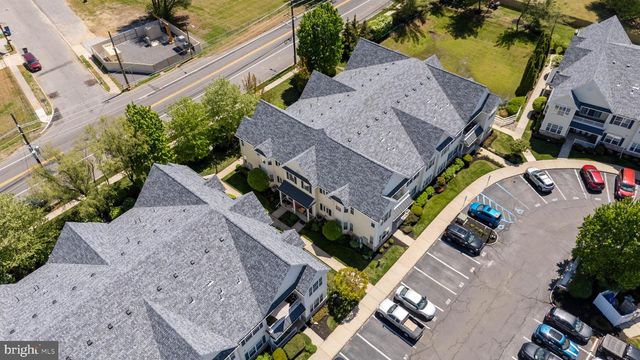 12 PELICAN PL, West Deptford, NJ 08086