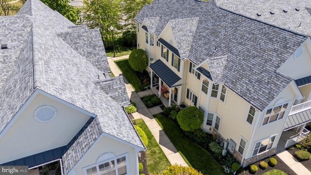 12 PELICAN PL, West Deptford, NJ 08086