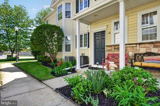 12 PELICAN PL, West Deptford, NJ 08086
