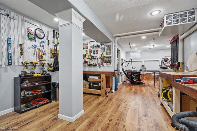 20143 Kylemore Drive, Strongsville, OH 44149