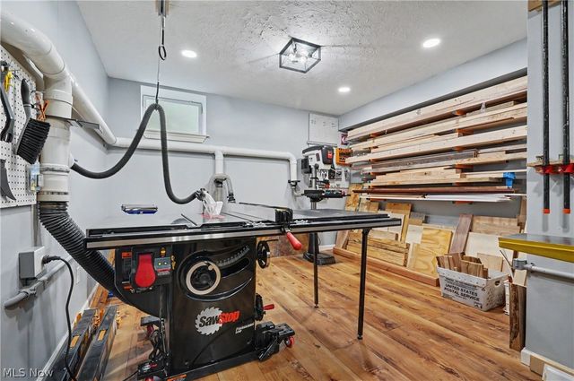 20143 Kylemore Drive, Strongsville, OH 44149