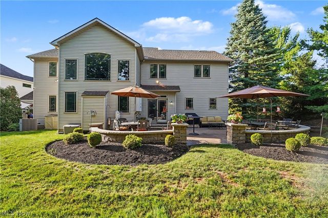 20143 Kylemore Drive, Strongsville, OH 44149
