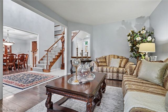 20143 Kylemore Drive, Strongsville, OH 44149