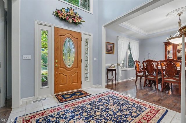 20143 Kylemore Drive, Strongsville, OH 44149