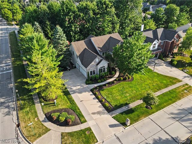 20143 Kylemore Drive, Strongsville, OH 44149