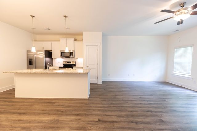 1079 Sweetleaf Dr, Franklin, TN 37064