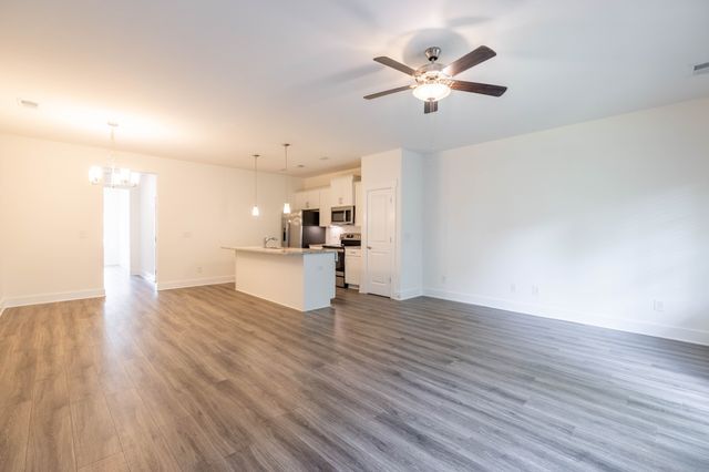 1079 Sweetleaf Dr, Franklin, TN 37064