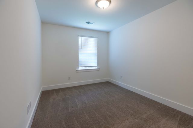 1079 Sweetleaf Dr, Franklin, TN 37064