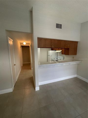 1916 CRYSTAL GROVE DRIVE, Lakeland, FL 33801