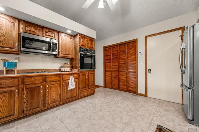 151 S Casa Monterey Way, Pueblo West, CO 81007
