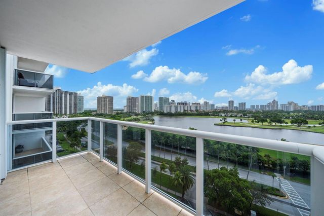 3625 N Country Club Drive 1208, Aventura, FL 33180
