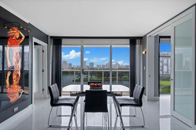 3625 N Country Club Drive 1208, Aventura, FL 33180