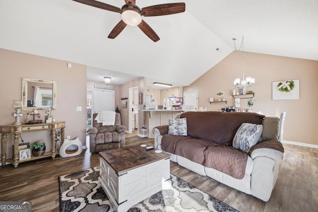 21 Redfern Trail NE, Rome, GA 30165