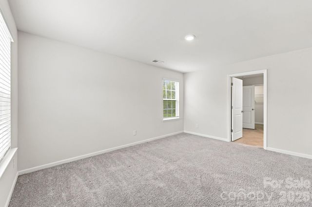8133 Clairwood Drive, Charlotte, NC 28269