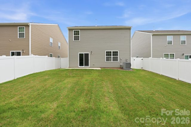 8133 Clairwood Drive, Charlotte, NC 28269