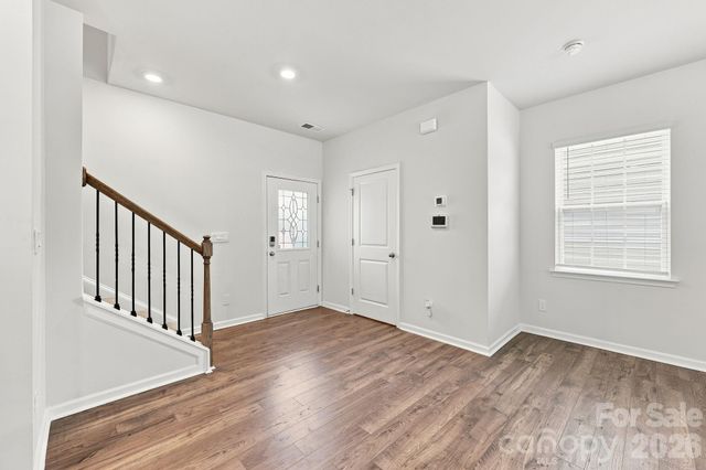 8133 Clairwood Drive, Charlotte, NC 28269