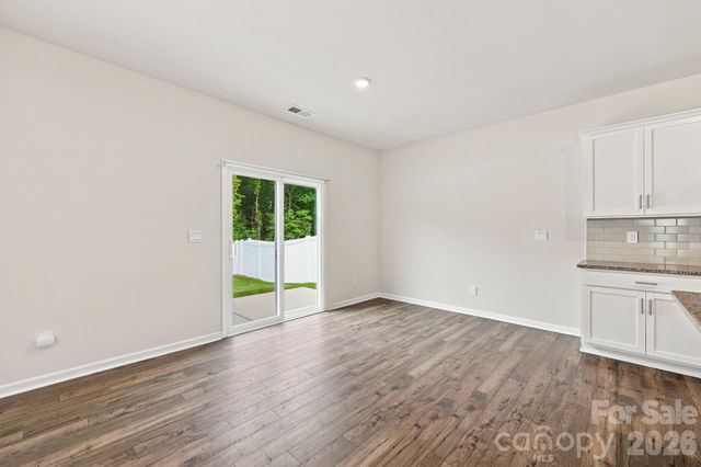 8133 Clairwood Drive, Charlotte, NC 28269