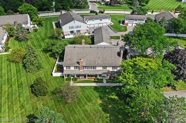 42142 Roscommon Street, Novi, MI 48167