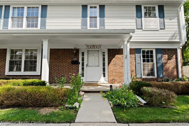 42142 Roscommon Street, Novi, MI 48167