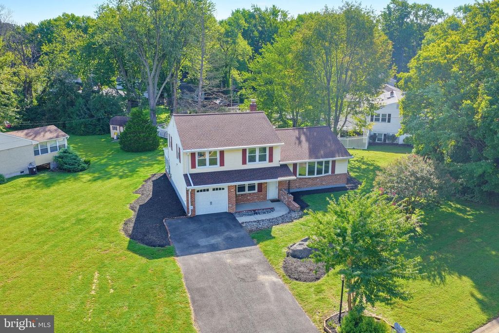 2313 GRAYWOOD RD, WILMINGTON, DE 19810 — photo 4