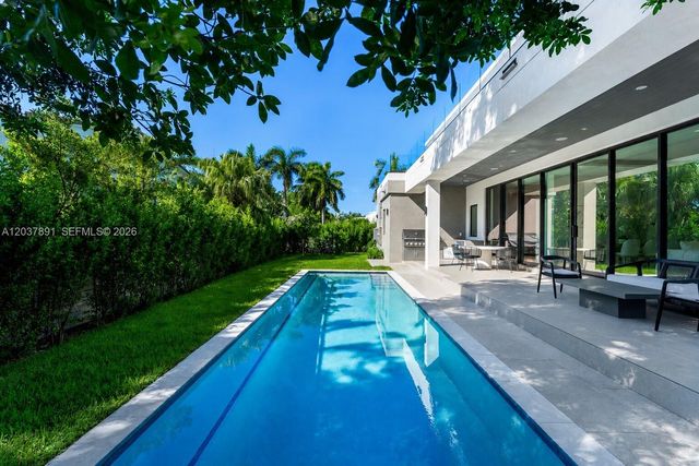 4430 Nautilus Drive, Miami Beach, FL 33140