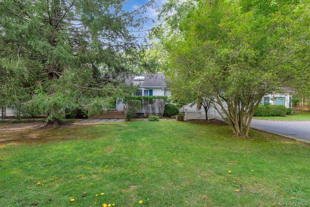 1029 Wading River Manor Road, Manorville, NY 11949