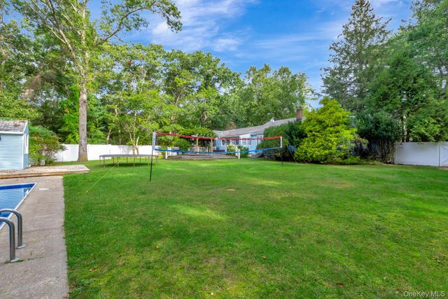 1029 Wading River Manor Road, Manorville, NY 11949