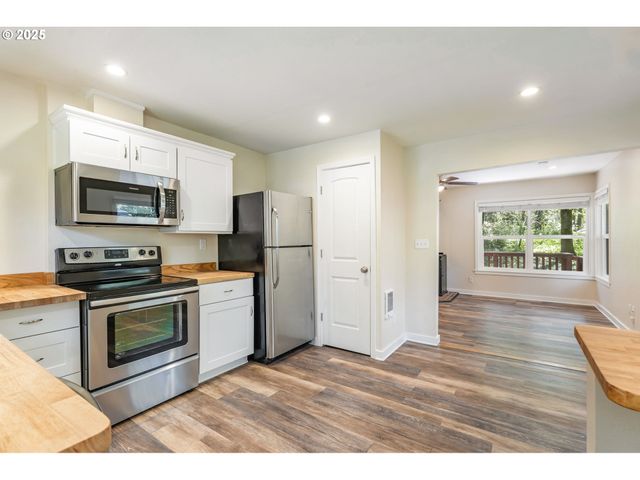 20220 E PETER Pl 3, Sandy, OR 97055
